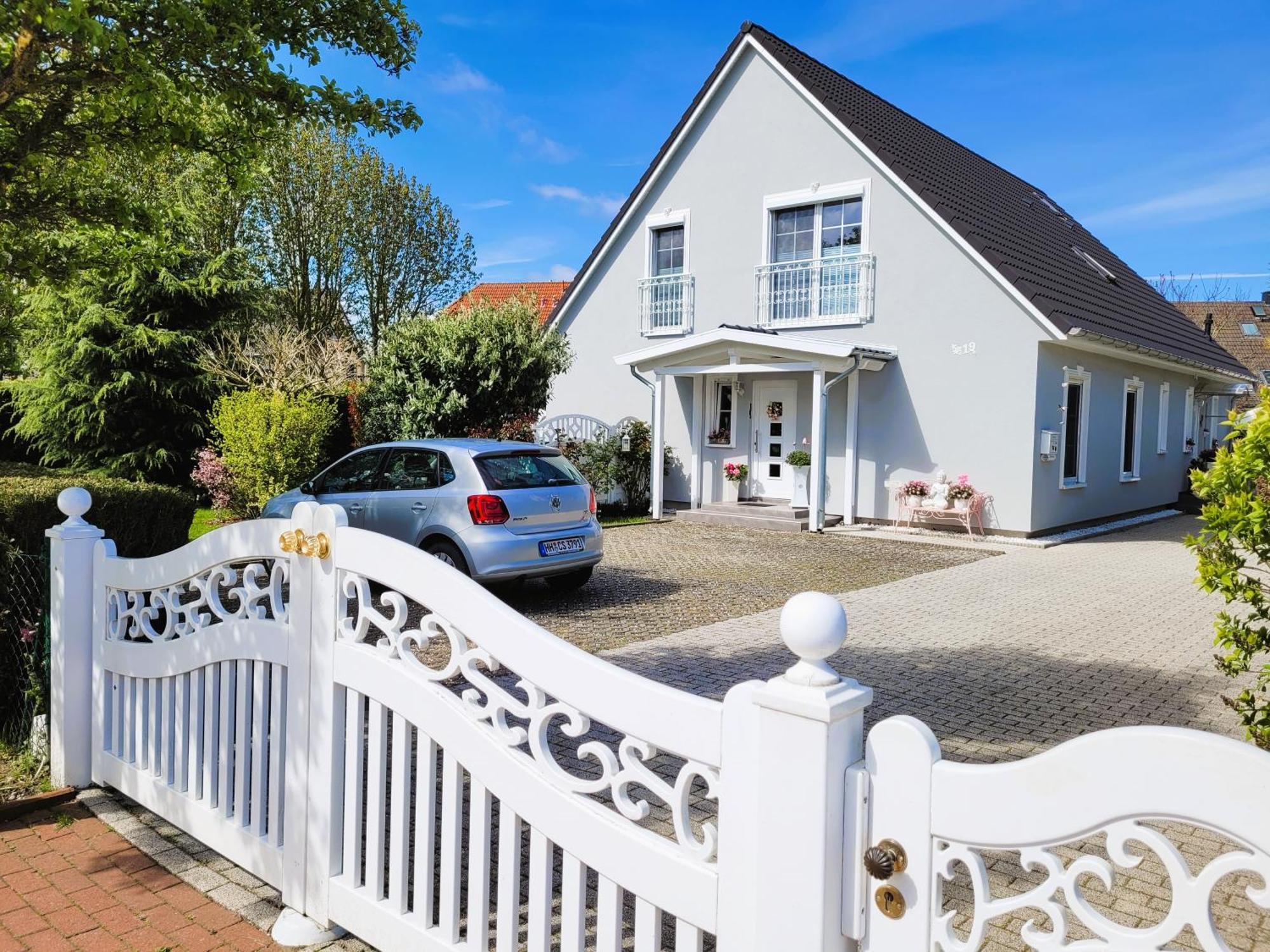 Lilly & Fine Apartment Zingst Bagian luar foto
